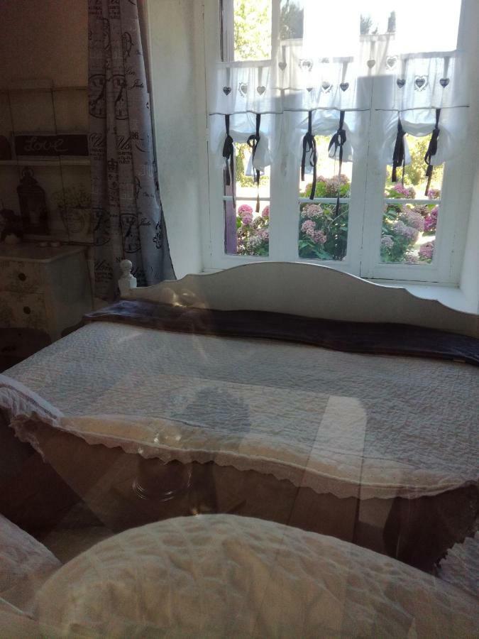 Manoir De La Guignardiere - Charme Et Douceur Chavagne Экстерьер фото